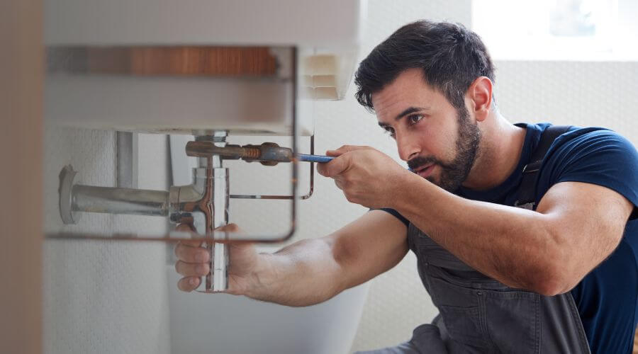 Expert burst pipe repair services in Auburndale, WI